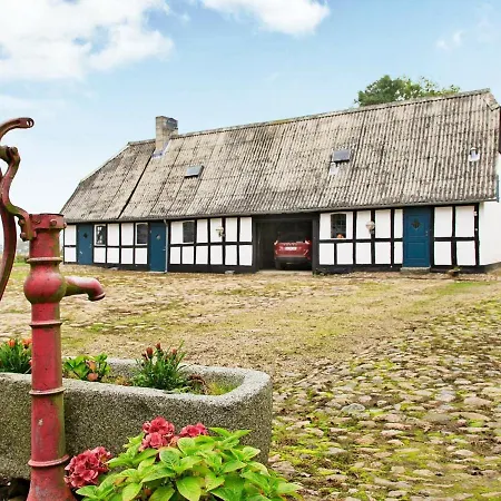 4 Person In Faaborg-by Traum Lägenhet Bøjden