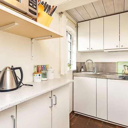 4 Person In Faaborg-by Traum Lägenhet